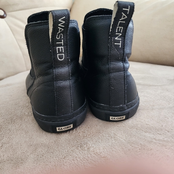 Globe Footwear Globe Dover II Wasted Talent Black Leather Mens Shoes. - Picture 3 of 13